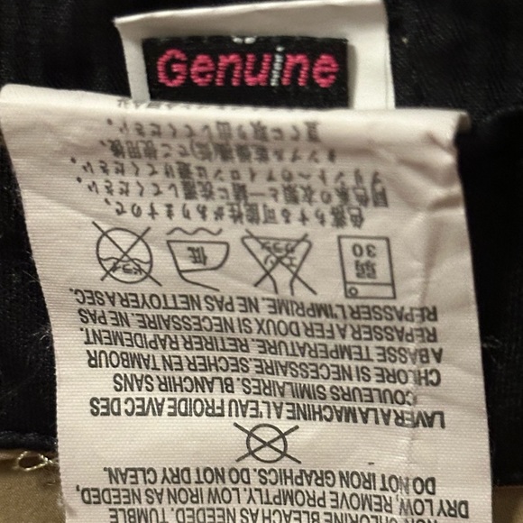 Hawaiian Sandy Beach Print Shorts by Volcom - Picture 6 of 6